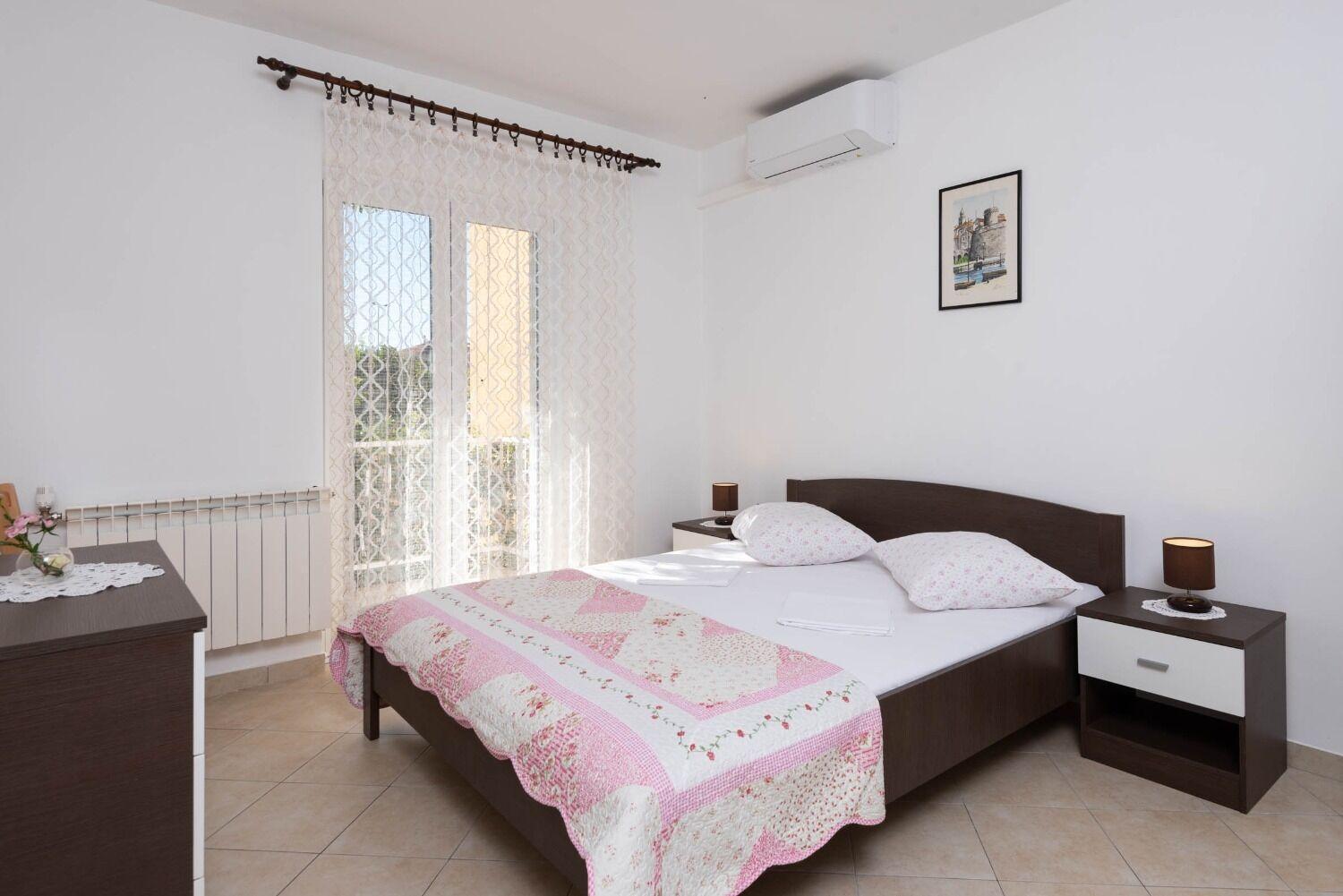 Apartments Ora Оребич Екстер'єр фото